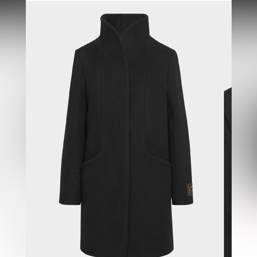 Wilfred Aritzia Cocoon Black Wool Cashmere NWT